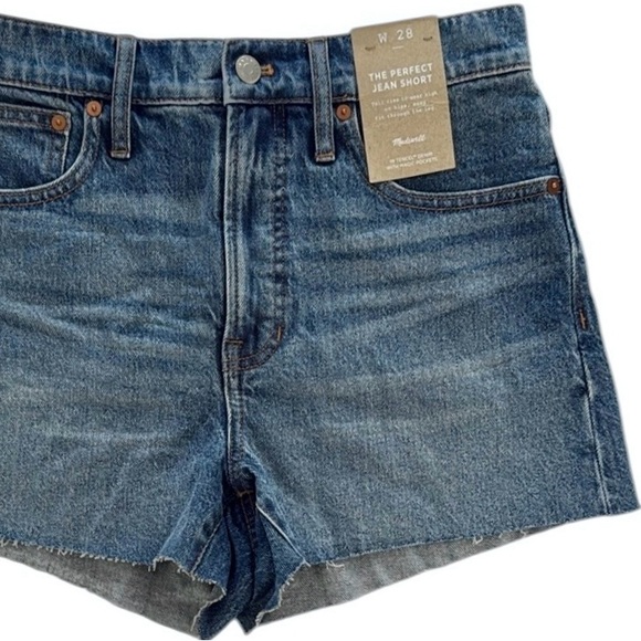 Madewell The Perfect Jean Short - Picture 5 of 16